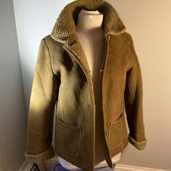 Fjall Sherpa Jacket, Small. Brown Pockets. Faux Suede, Shearling. Thick and warm - Picture 16 of 16